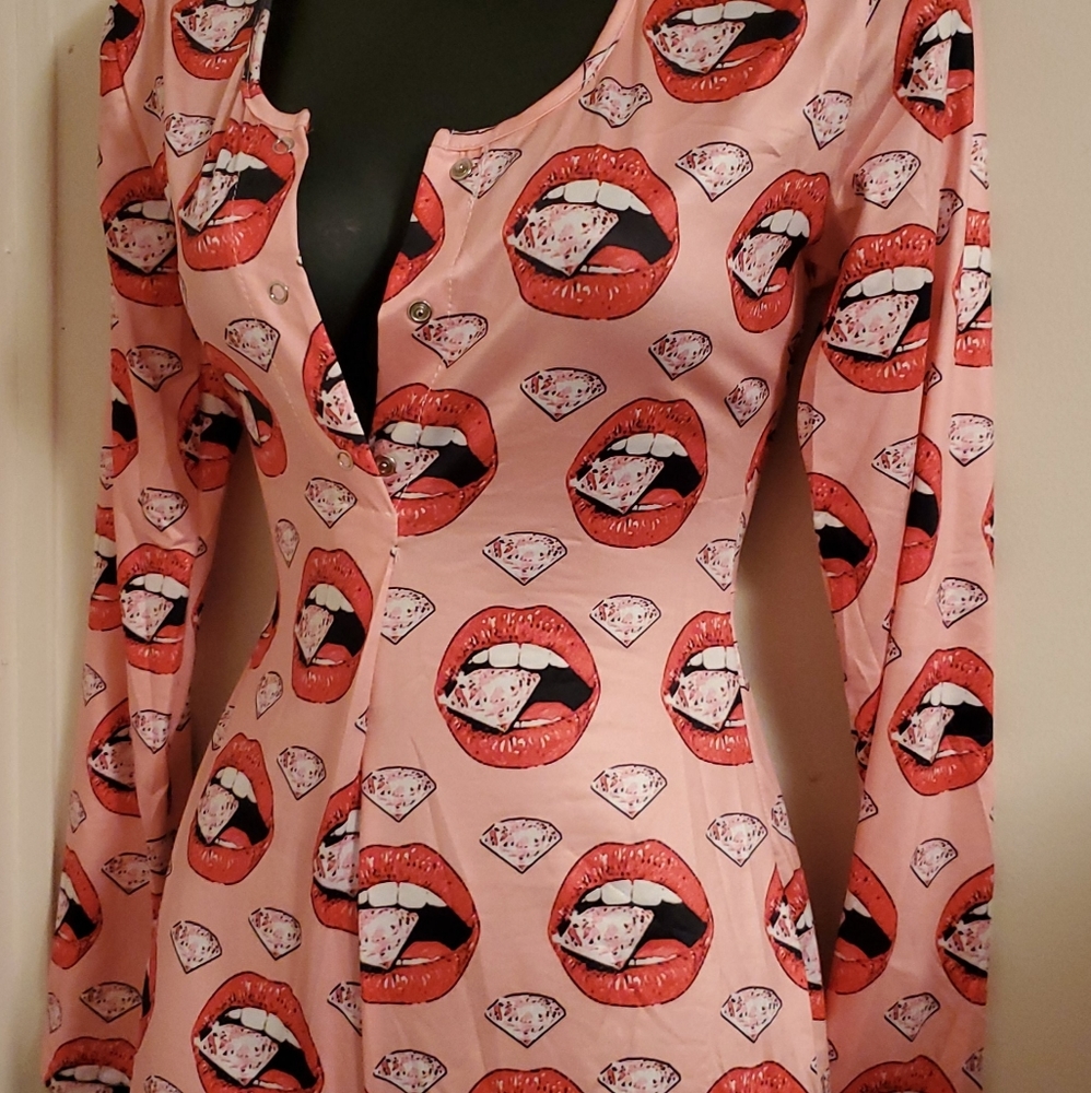 Women's pajamas